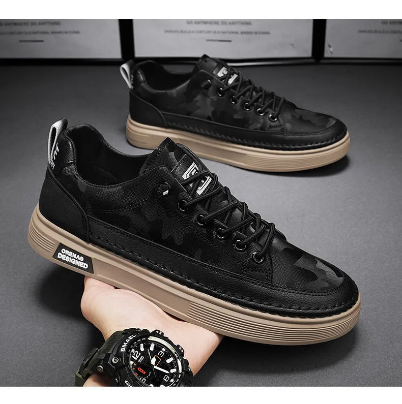 Men's slip-on flat shoes in beige, black, or white, low-top PU upper, injection moulded sole, sizes 39-44