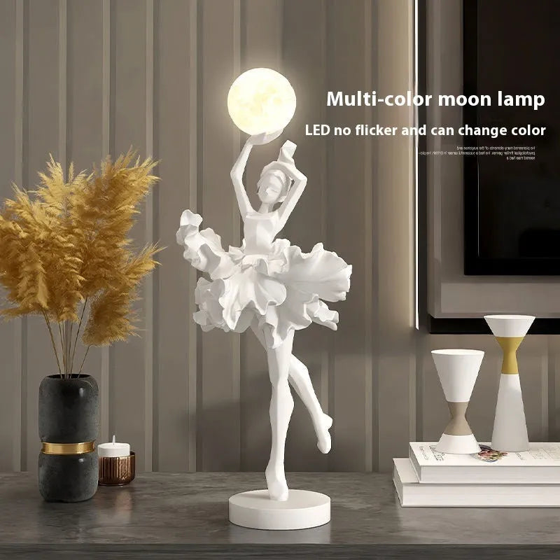 Modern Art Girl atmosphere small night lamp ornament in resin with USB charging.