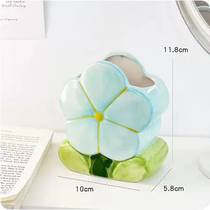 Ceramic flower pen holder storage box with tulip design for desktop organisation