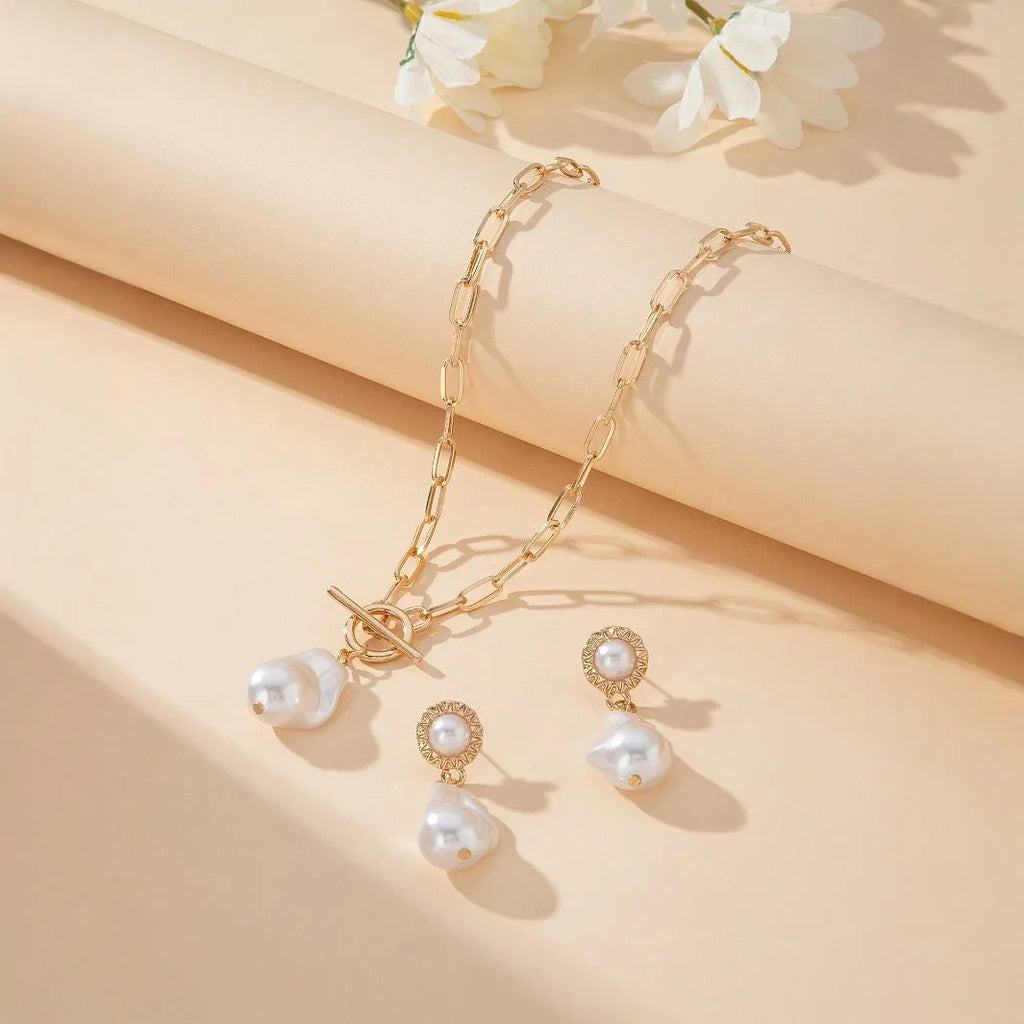 Gold-tone iron Baroque pearl necklace and matching ear stud jewellery set for women