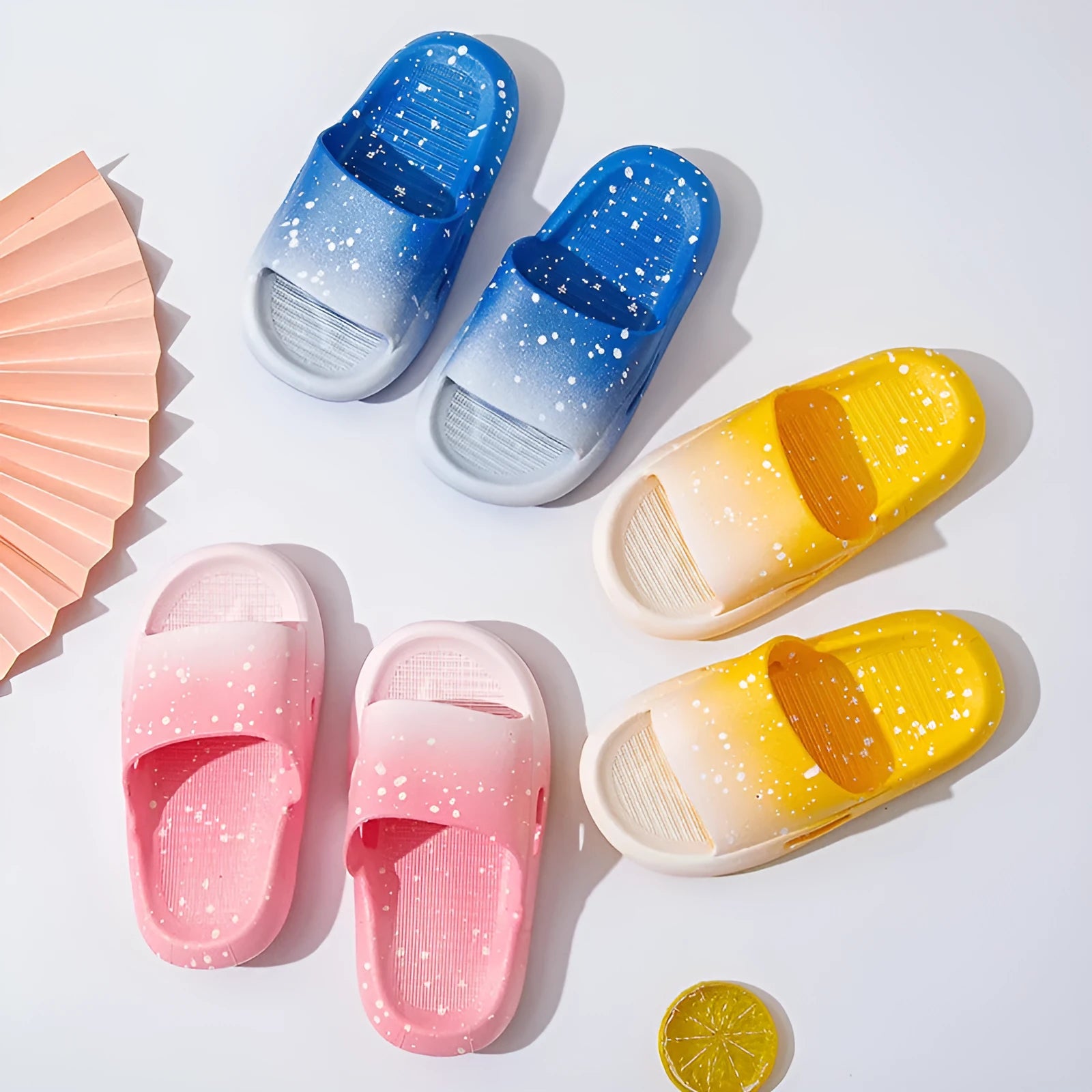 Children's PVC summer slippers in gradient colours with non-slip soles