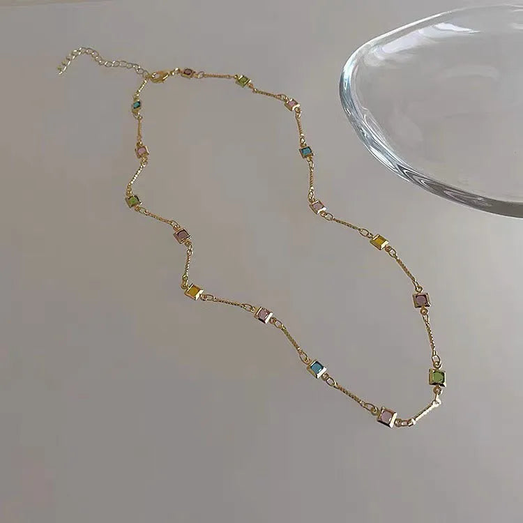 Square colour geometric clavicle chain necklace with artificial crystal pendant on fine alloy chain
