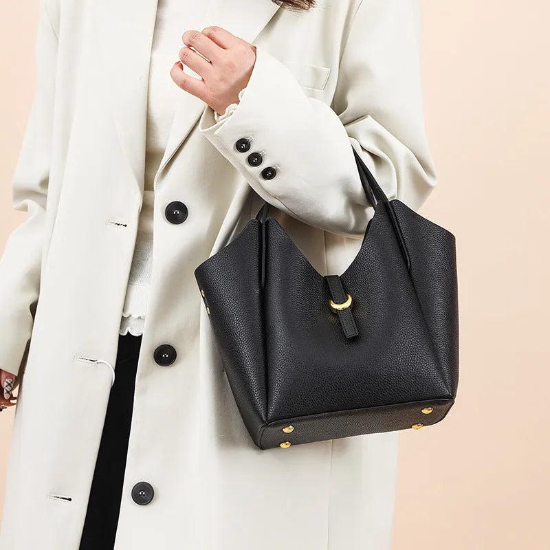 Genuine leather women's retro bucket bag with file compartment and sandwich pocket in beige colour