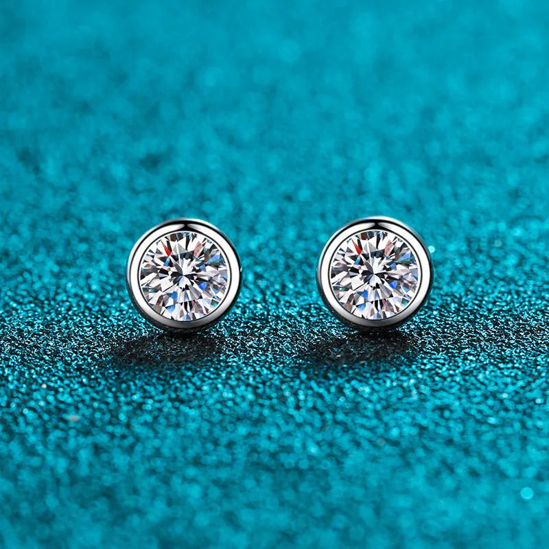 Geometric women's earrings in gold tone with a choice of moissanite or zircon centre stone.