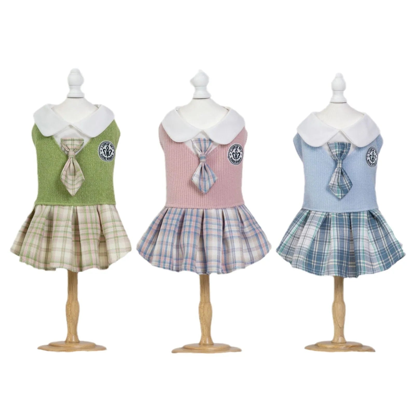 Tartan pattern skirt for small dogs or cats in polyester fabric, shown in pink colour.