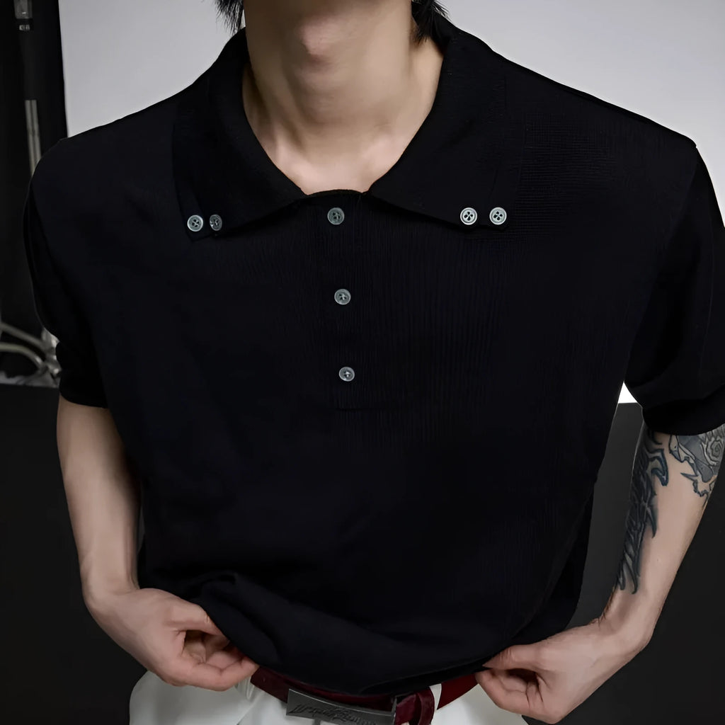 Men's loose-fit short-sleeve polyester shirt with a double lapel collar in solid colour.