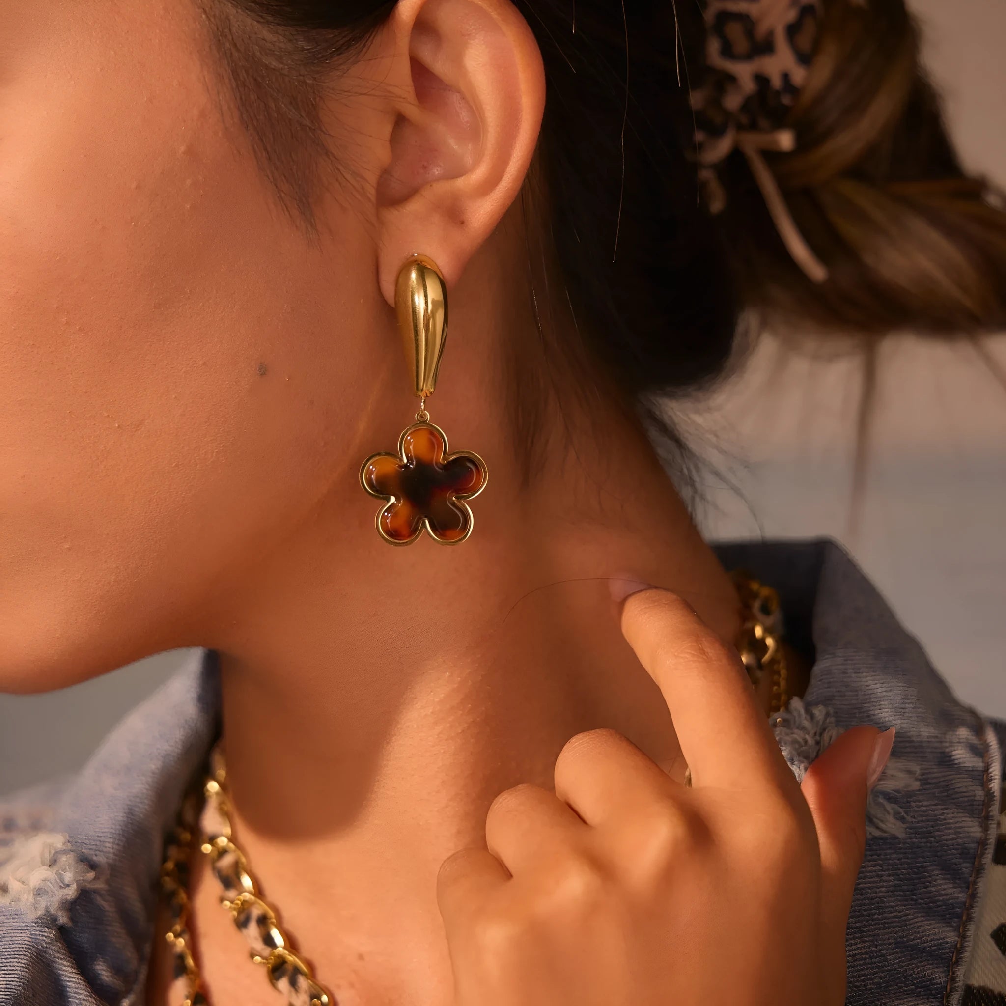 Tortoiseshell resin hawksbill colour earrings with 18K electroplated stainless steel in heart or flower geometric designs