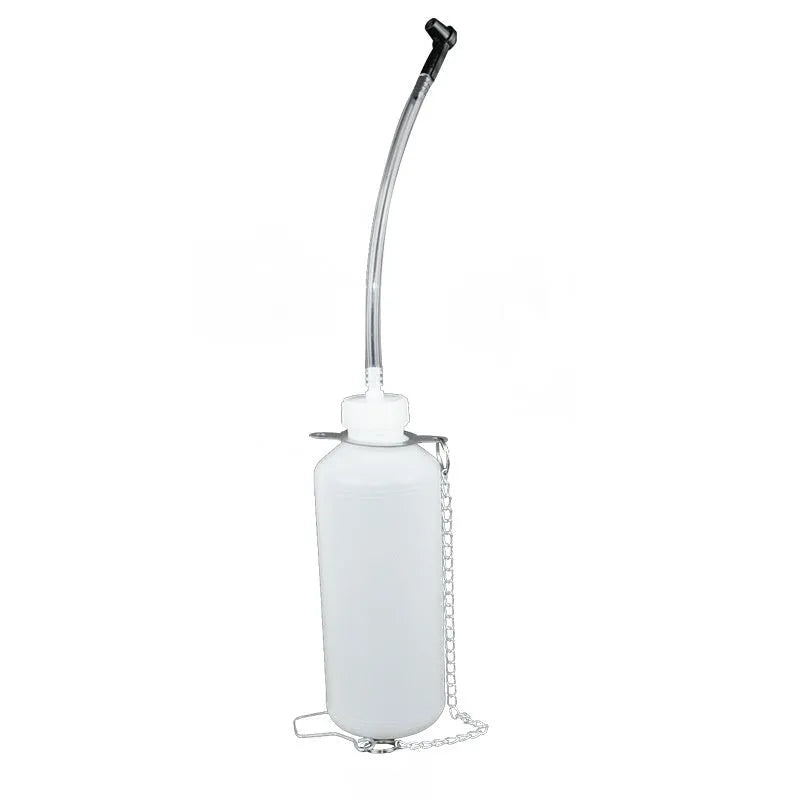 Pneumatic brake fluid replacement machine with pressure gauge and transparent drain pipes