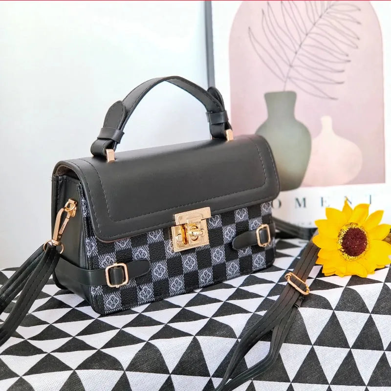 Retro ethnic pattern crossbody bag in horizontal square shape with file compartment.