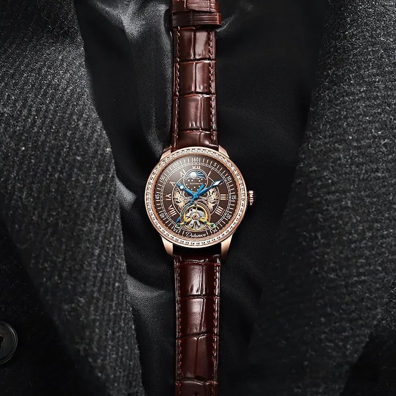 Men's round waterproof mechanical watch with stainless steel case and choice of coloured straps.