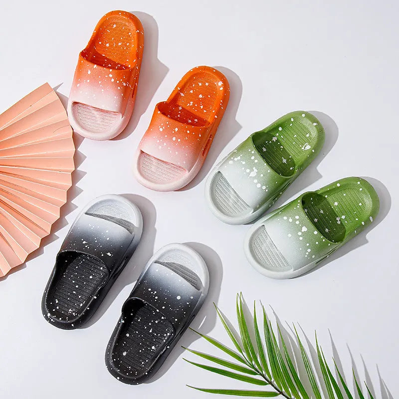 Children's PVC summer slippers in gradient colours with non-slip soles