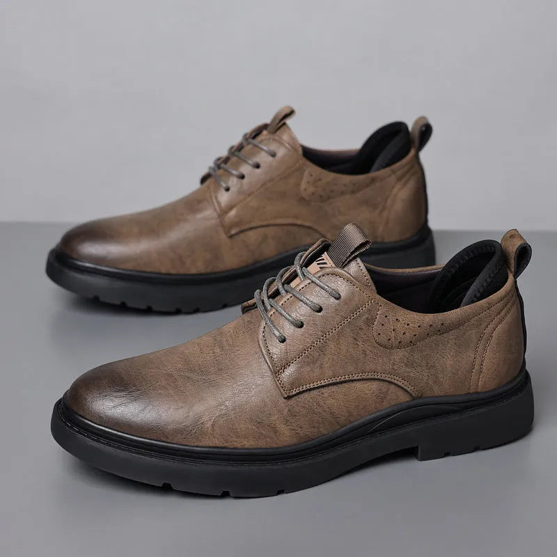 Men's black and brown breathable leather business shoes with rubber sole and sewing line detailing