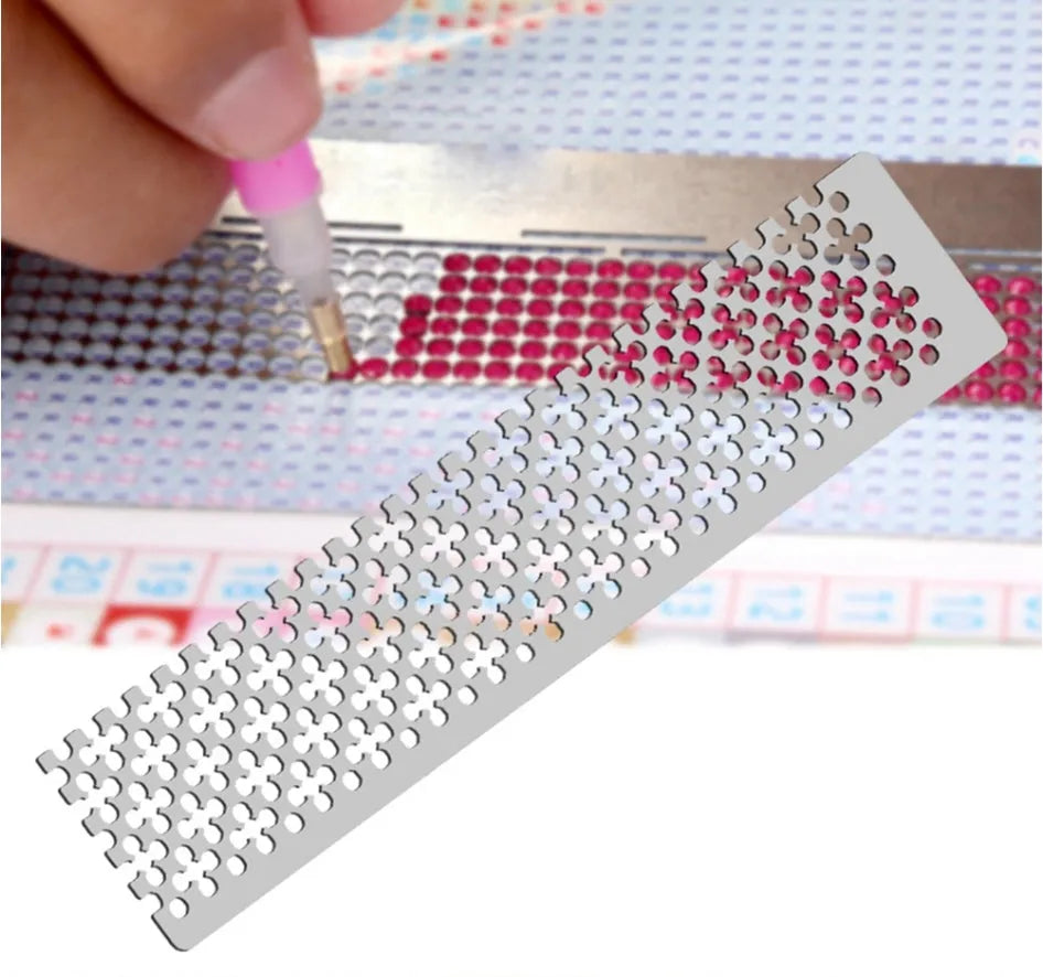 Stainless steel diamond painting grid ruler measuring 15cm by 3cm with a choice of square or round drill grids.