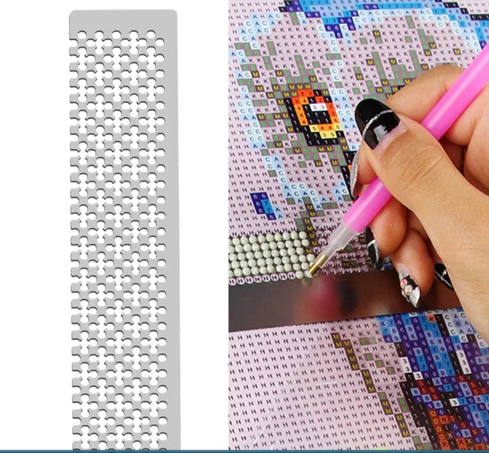 Stainless steel diamond painting grid ruler measuring 15cm by 3cm with a choice of square or round drill grids.