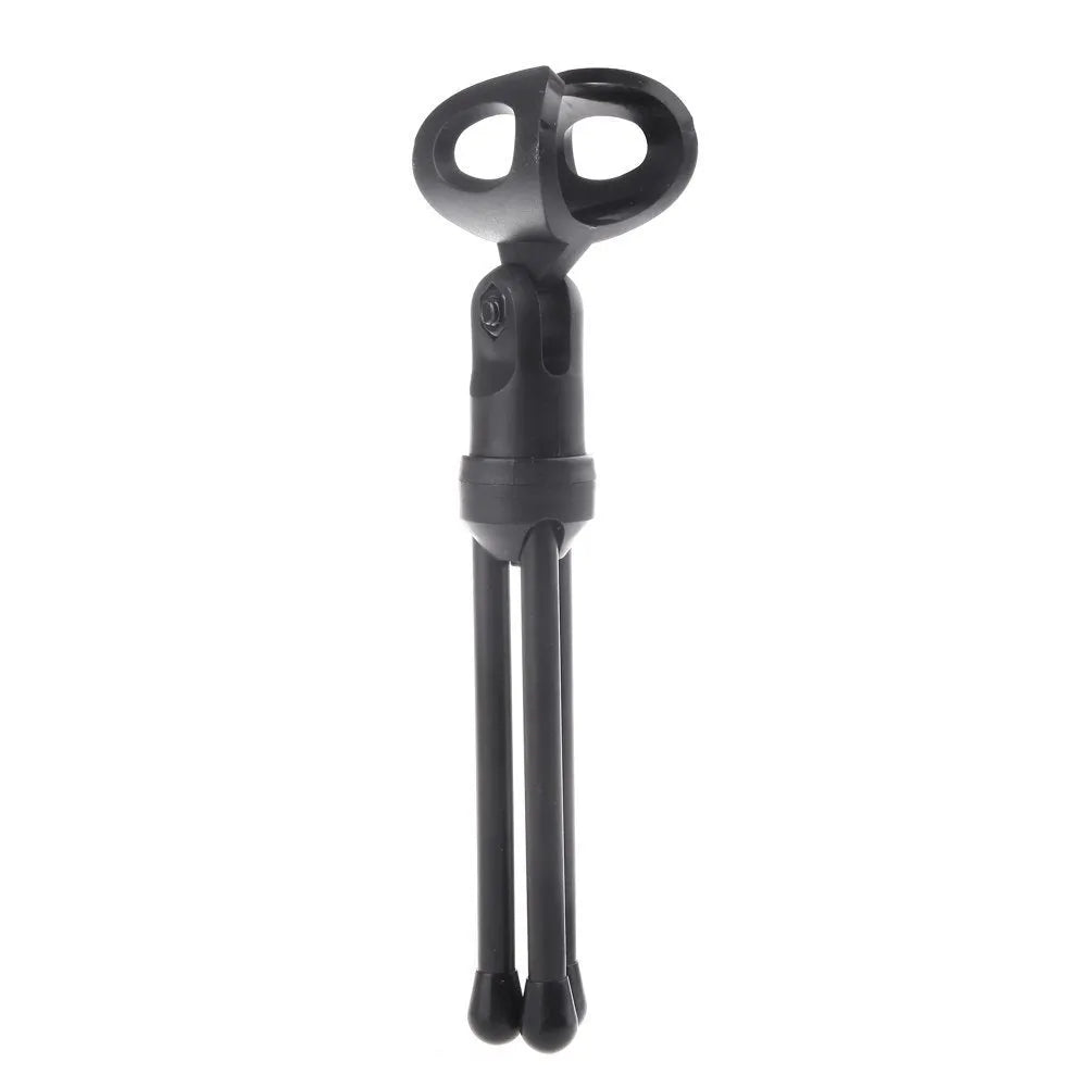 Black wired PC microphone with clip holder and 1.85m cable for chatting and karaoke