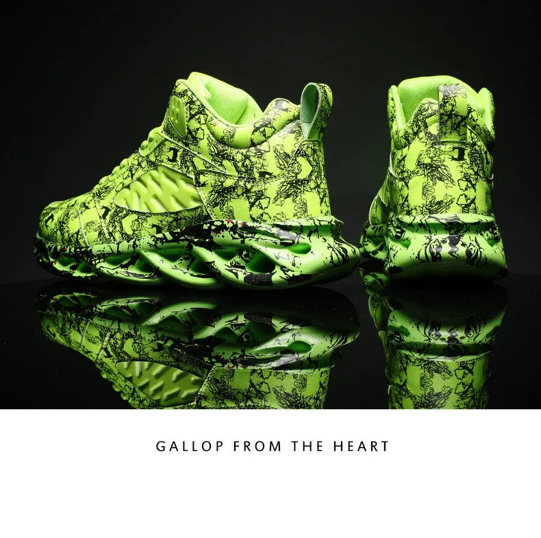 Men's high-top basketball shoes in camouflage pattern with microfiber upper and rubber sole