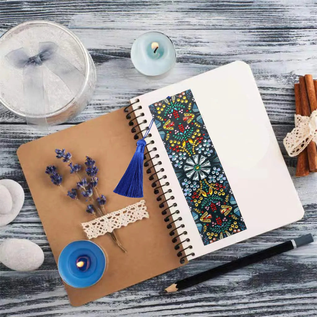 Diamond embroidered mandala flower bookmark on leather base with special-shaped diamond round diamonds
