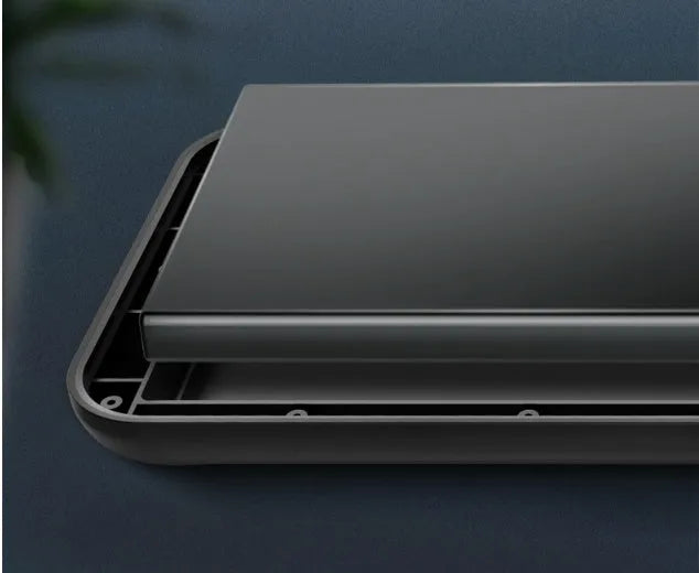Black ultra-thin wireless back clip battery for iPhone 12, showing clip and soft TPU case.