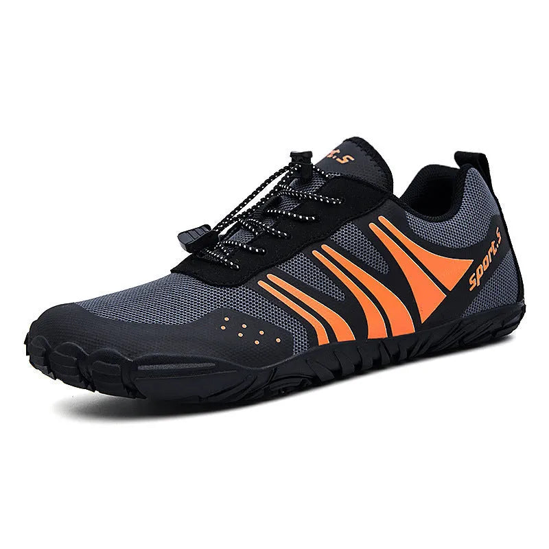 Quick-drying outdoor wading shoes in red with mesh upper and rubber sole