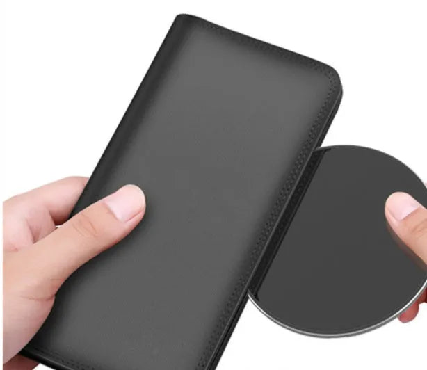 Ultra-thin aluminium wireless charger in gold, red, rose gold, or silver with LED indicator