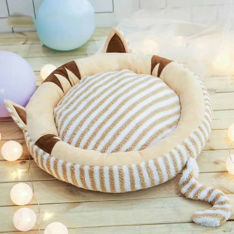 Round plush pet bed in grey with a two-sided cushion, 55 cm size, for small dogs and cats