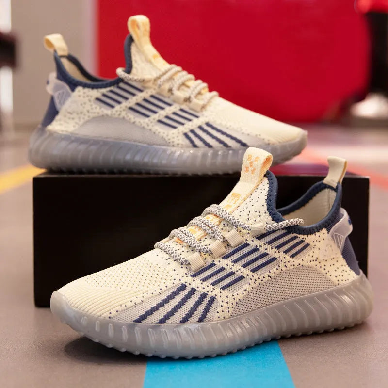 Men's white breathable flying fabric sports shoes with shallow mouth and round toe design
