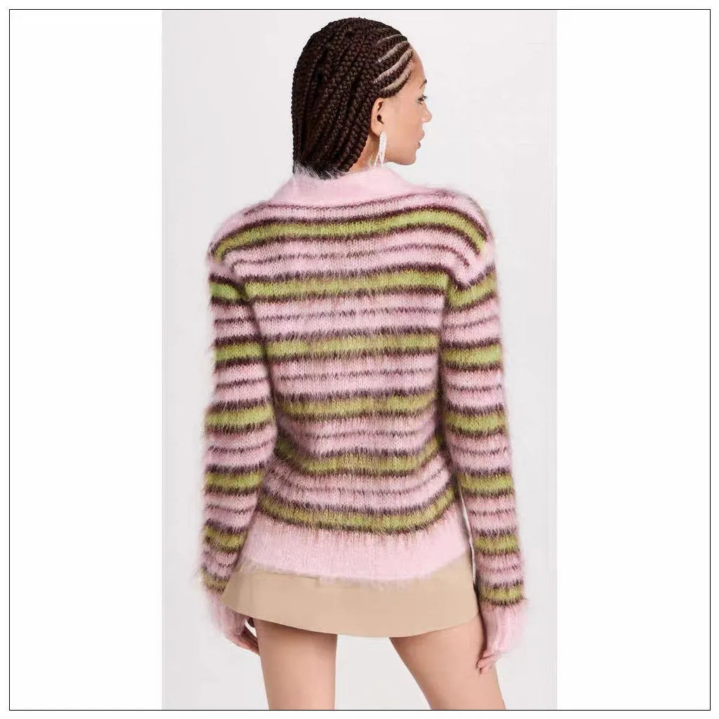 Pink wool knit cardigan sweater in socialite style with contrast colour details