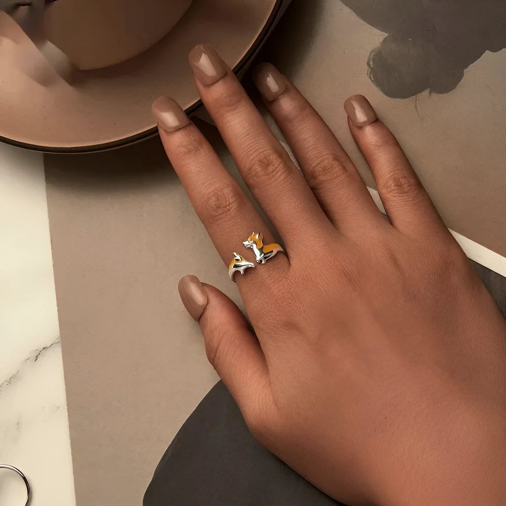 Adjustable silver ring with cartoon corgi design and electroplated finish, SCR1014-E colour variant