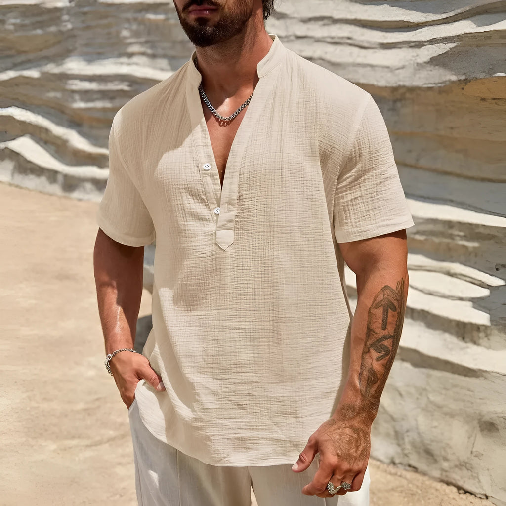 Men's stand collar short sleeve shirt in solid colour with breathable fabric for summer casual wear