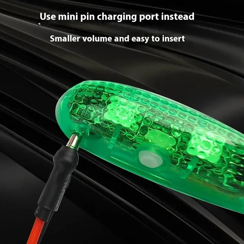 V3 wireless charging waterproof navigation light for model cars and ships, shown in green and red.