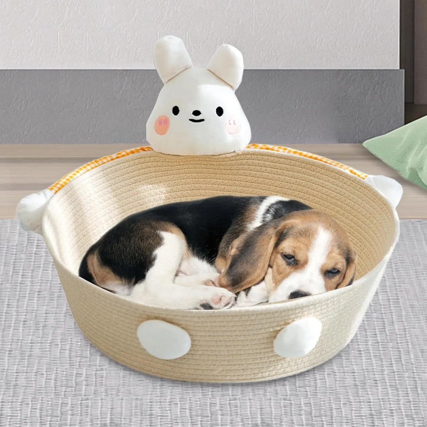 Woven cotton rope cat bed and scratching board in basket shape with bear design