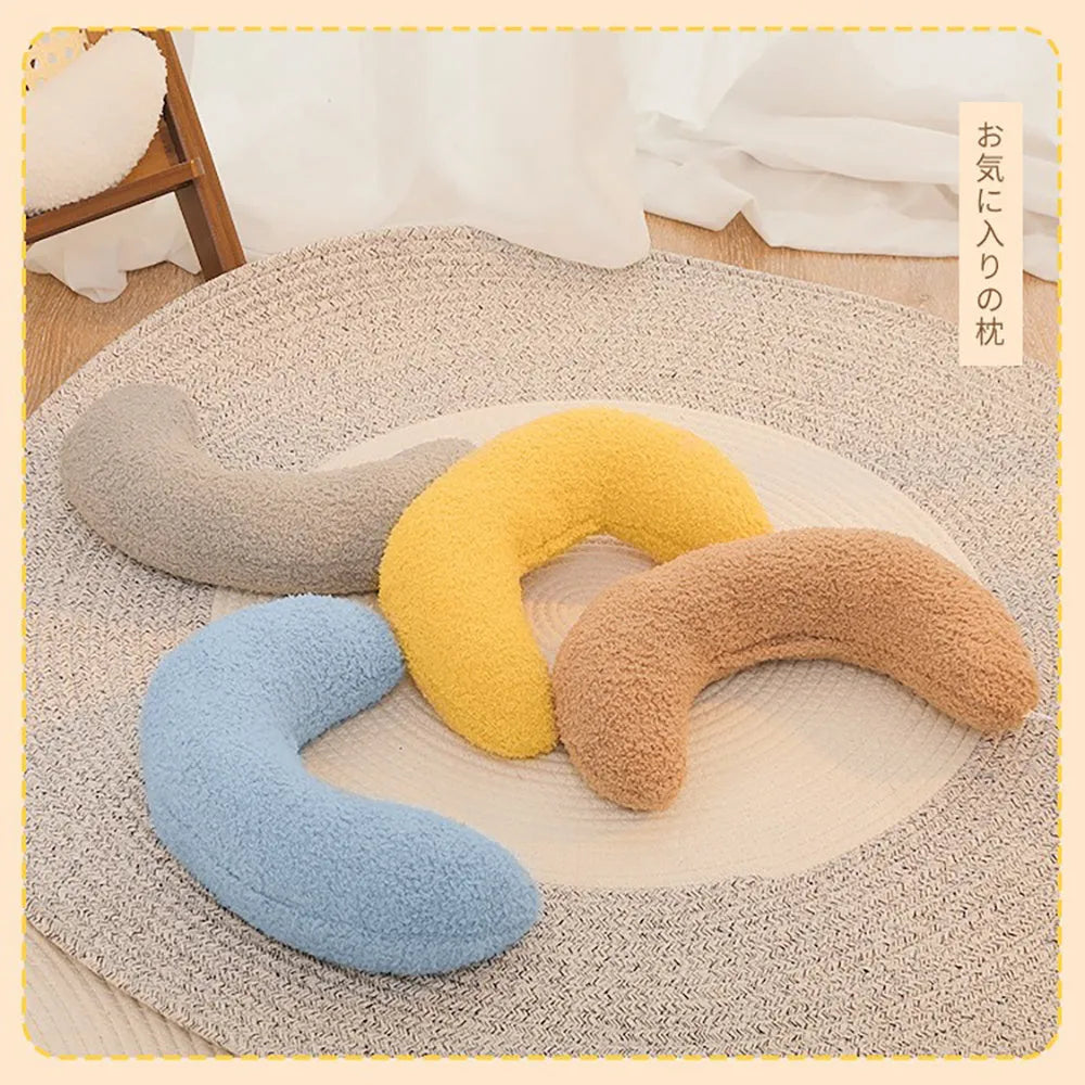 Blue U-shaped cat pillow with integrated adjustable collar for feline cervical support