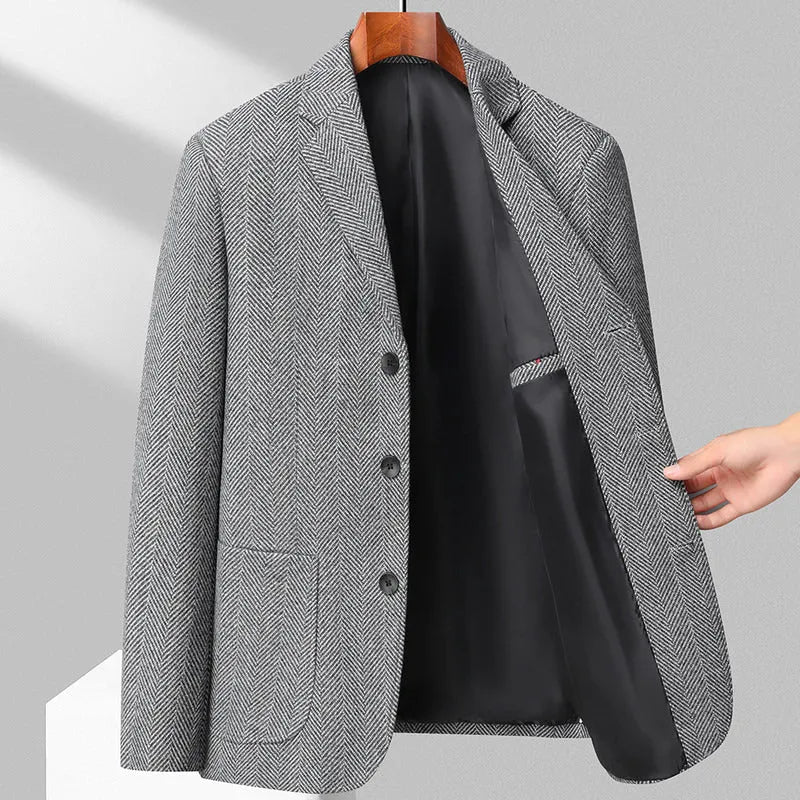 Men's loose fit woolen coat in solid colour for spring and autumn casual wear