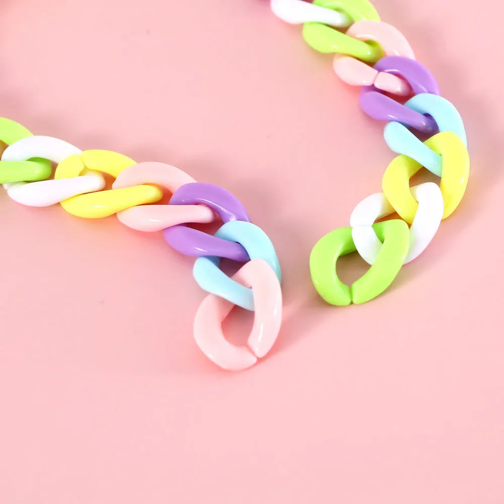 Plastic chain pet collar in macaron candy colours for cats dogs rabbits with adjustable sizing