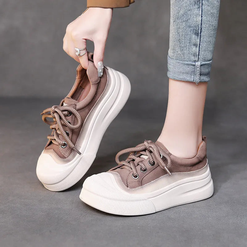 Women's round toe lace-up casual shoes in yellow leather with a rubber foam sole.