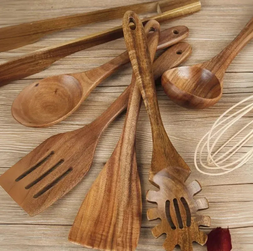 Wooden cooking utensils 7-piece set with non-slip handles for non-stick pans