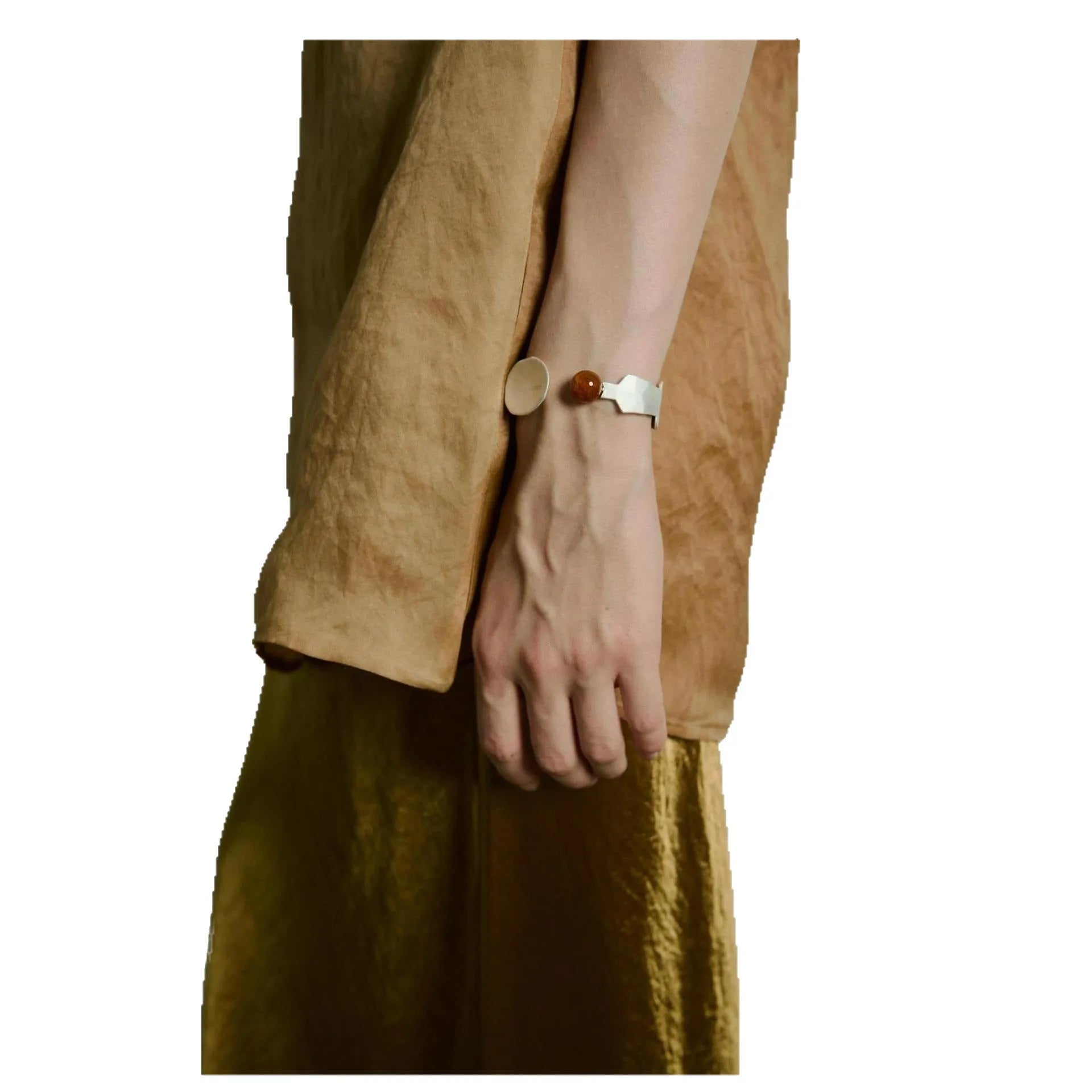 Alloy ring or bracelet with electroplated diamond-shaped decoration and small round spoon stewed pork design