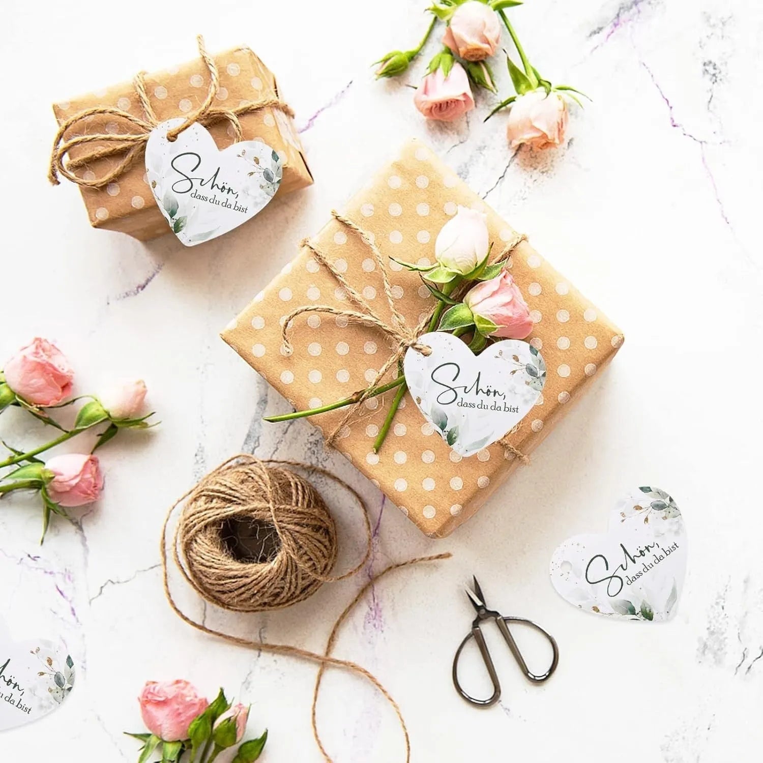 Fifty flower heart-shaped paper gift tags in two vintage colour styles
