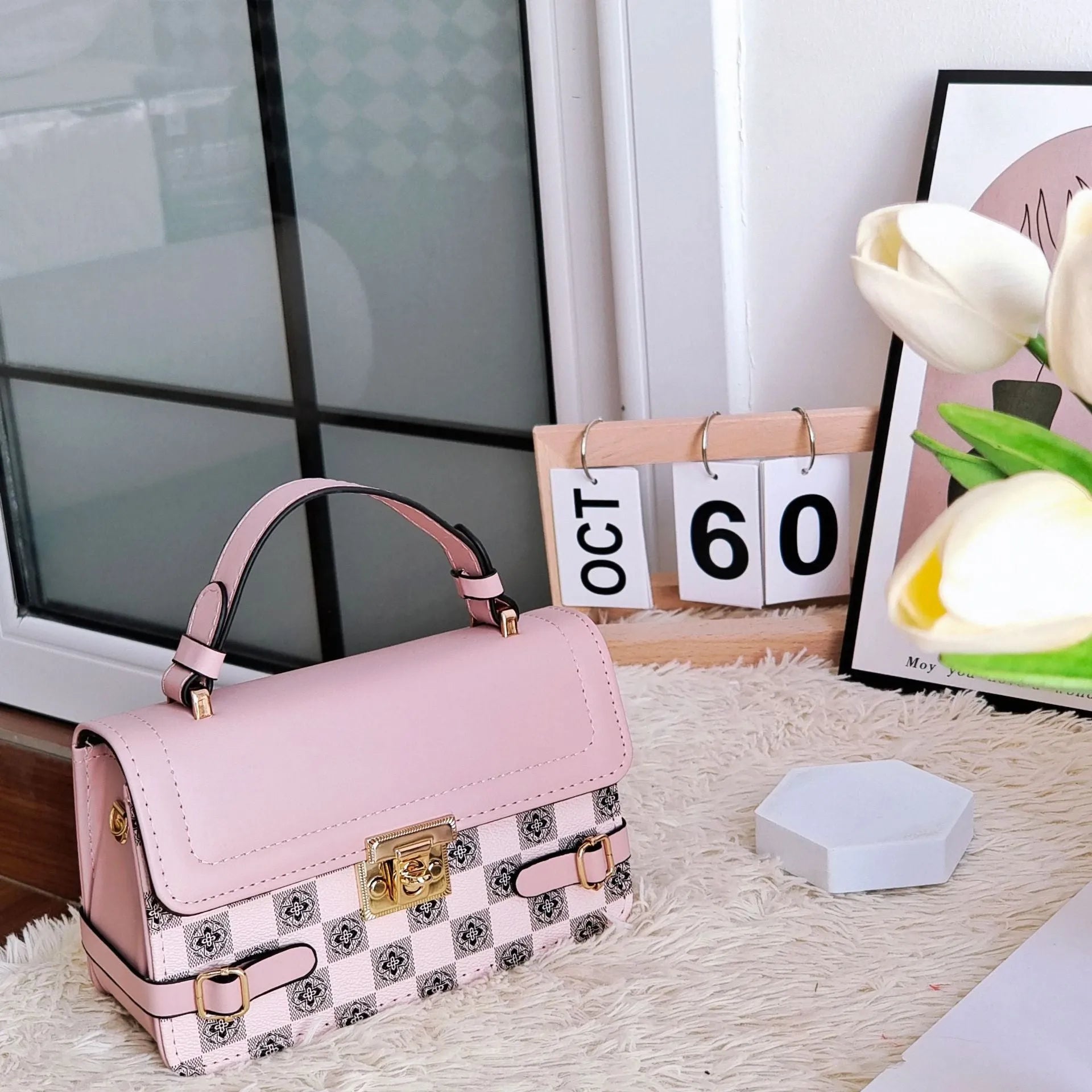 Retro ethnic pattern crossbody bag in horizontal square shape with file compartment.