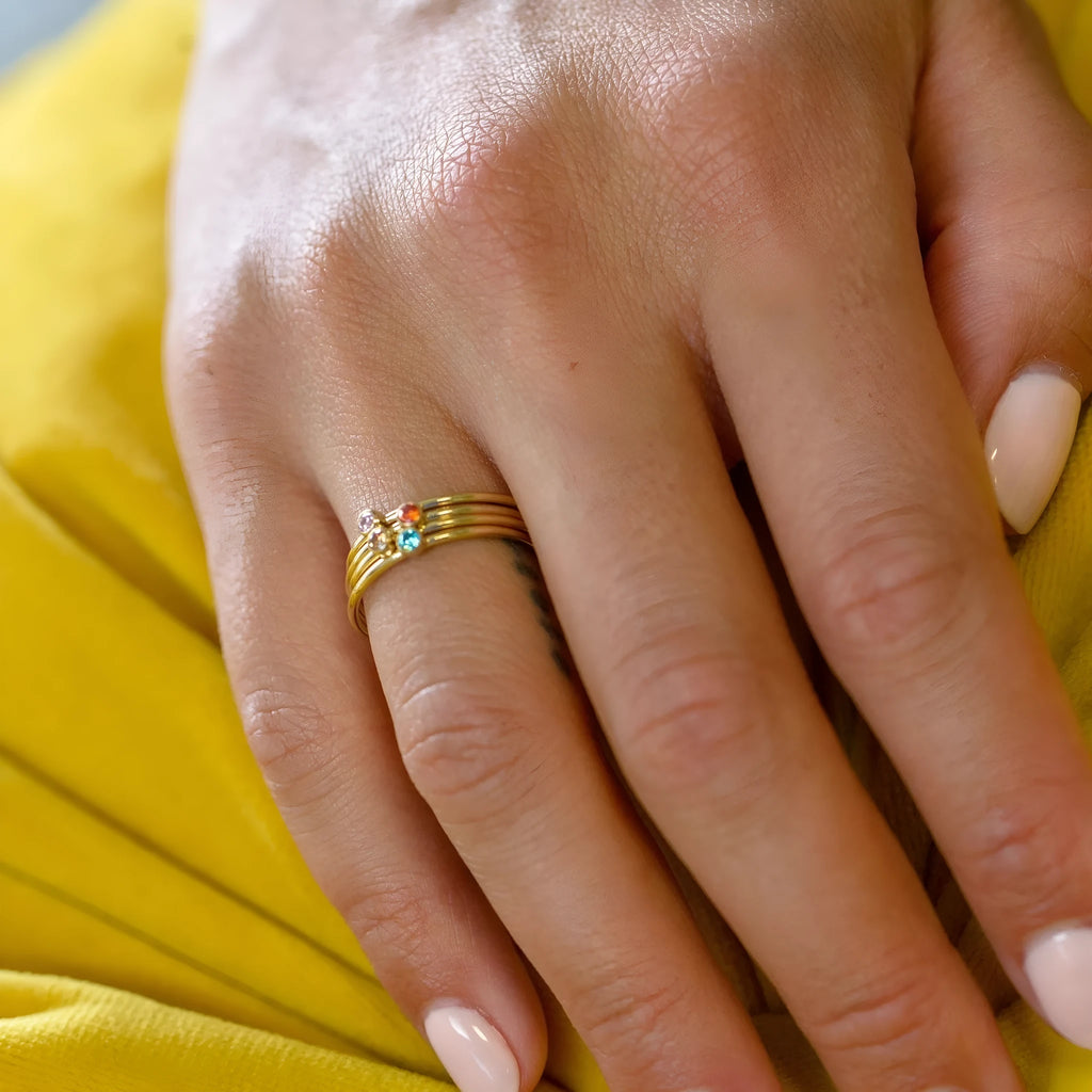 Titanium steel engraved ring with December birthstone colour in geometric design