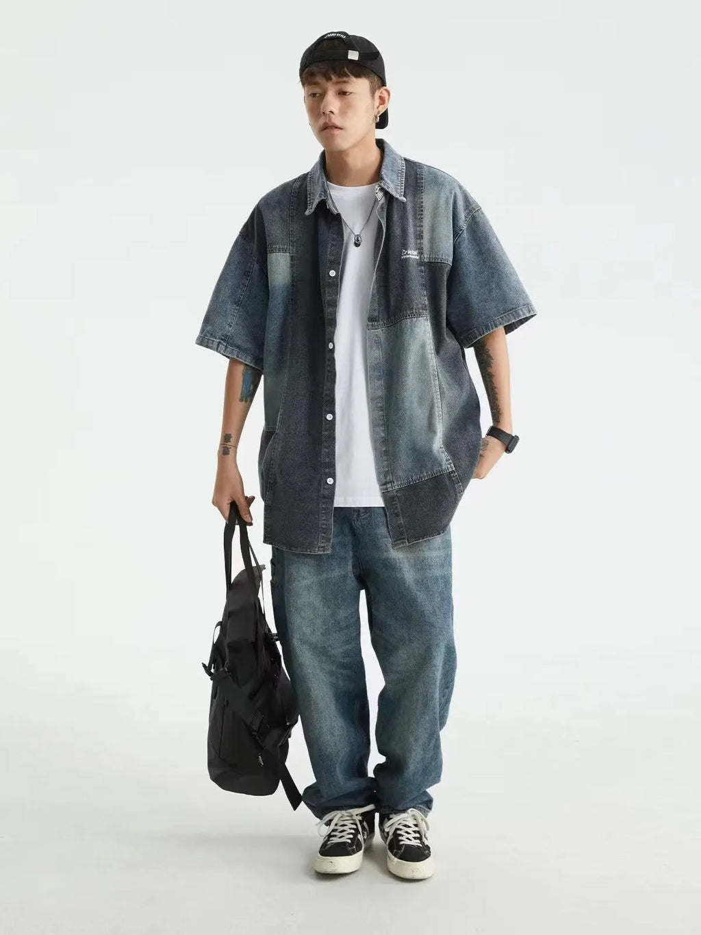 Blue Japanese-style retro denim shirt with washed stitching, loose cardigan design for men