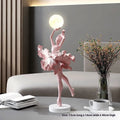 Modern Art Girl atmosphere small night lamp ornament in resin with USB charging.