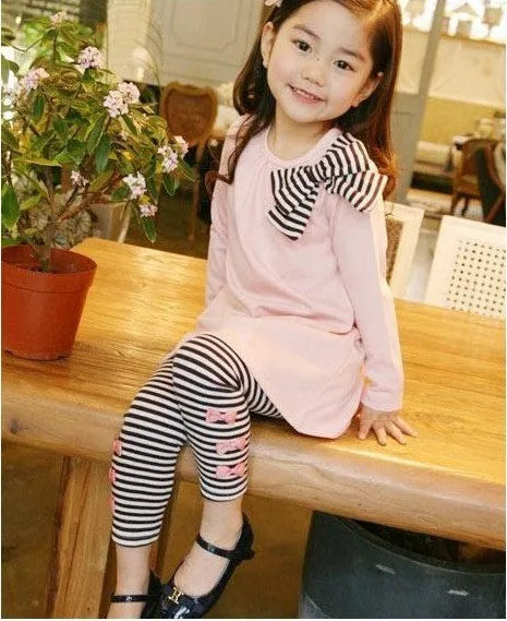 Pink cotton girl clothing set displayed in sizes 110cm to 140cm for daily wear