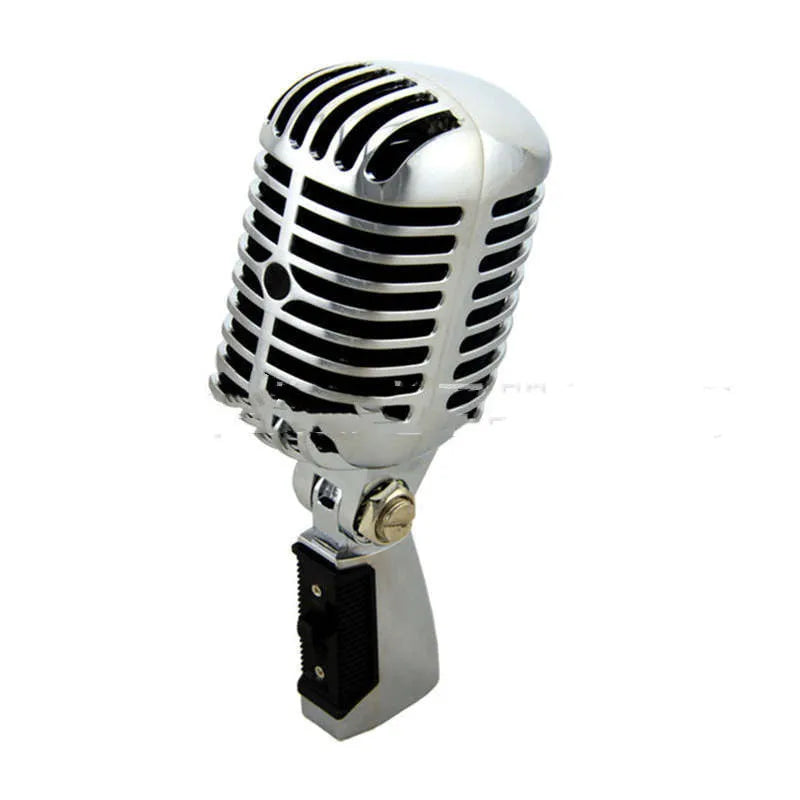 All-metal dynamic stage microphone in gold, silver, and rose gold colours with heart-shaped directivity