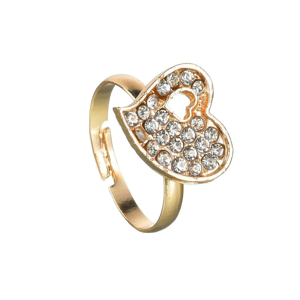 Gold-coloured women's jewellery set with earrings, item decoration and hand decoration featuring love patterns
