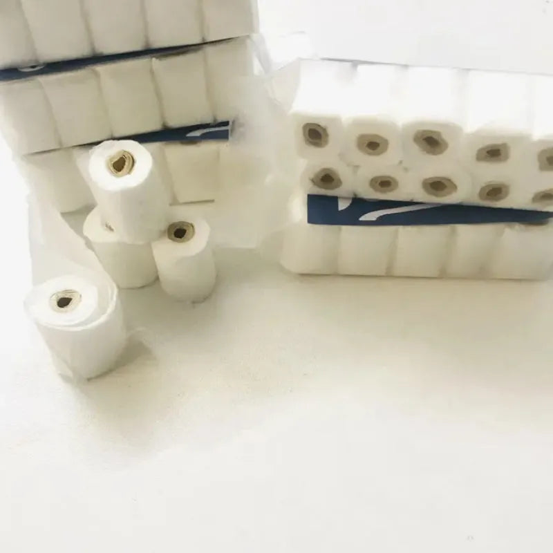 Simulated miniature tissue roll paper model for children’s roleplay toys