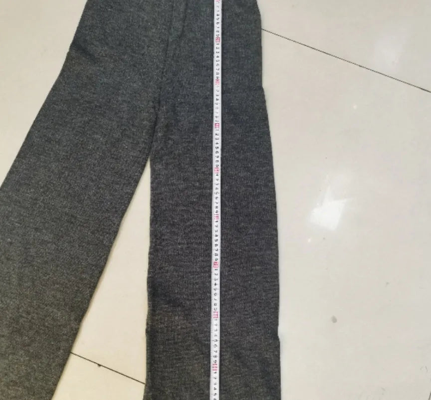 Women's acrylic sweater suit set with side-slit trousers in solid colour