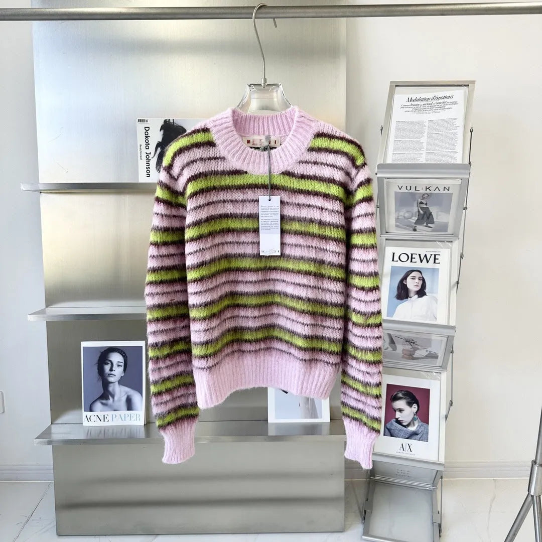 Pink wool knit cardigan sweater in socialite style with contrast colour details