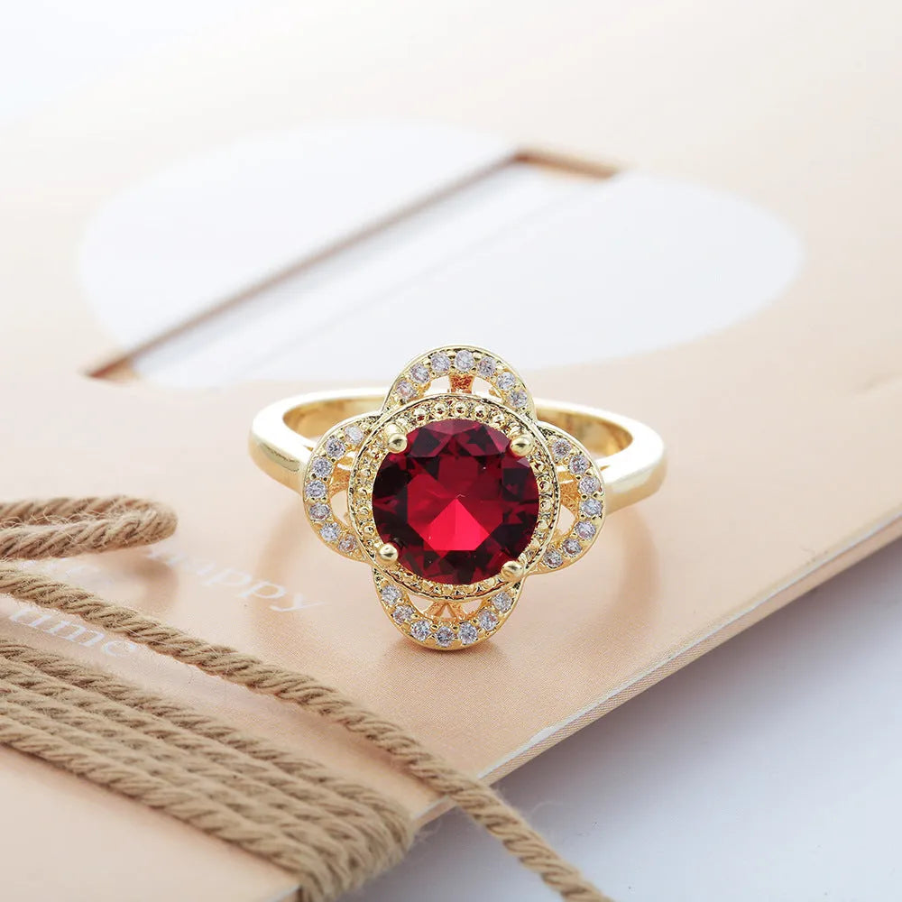 Copper fruit motif ring with inlaid zircon stone for men and women.