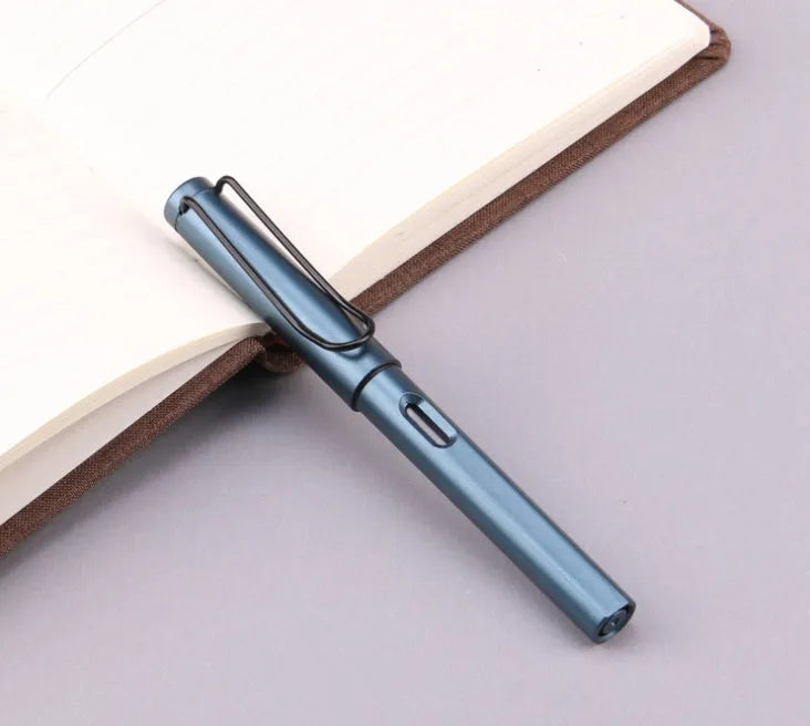 Black or blue fountain pen with frosted ink bag showing 0.38mm or 0.5mm nib options